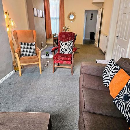 3 Bedroom-5 Beds Newland Ave King'S Palace Leisure-Contractor-Heart Of Hull Amenities Kingston upon Hull Buitenkant foto