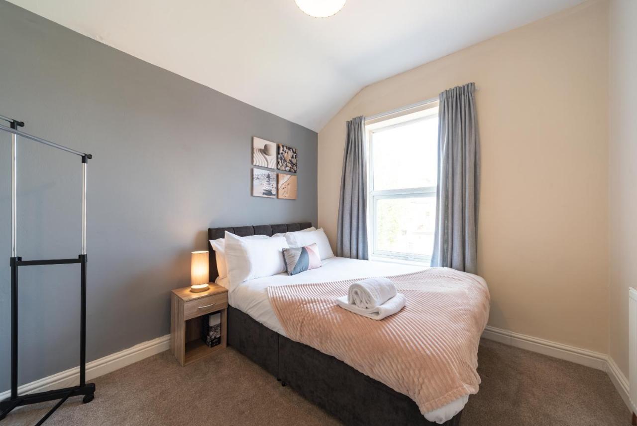 3 Bedroom-5 Beds Newland Ave King'S Palace Leisure-Contractor-Heart Of Hull Amenities Kingston upon Hull Buitenkant foto