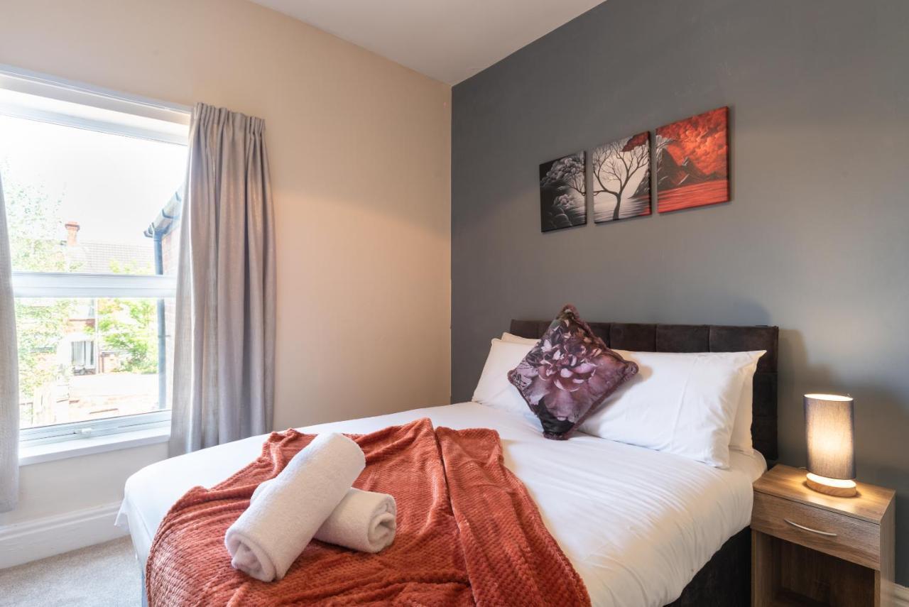 3 Bedroom-5 Beds Newland Ave King'S Palace Leisure-Contractor-Heart Of Hull Amenities Kingston upon Hull Buitenkant foto