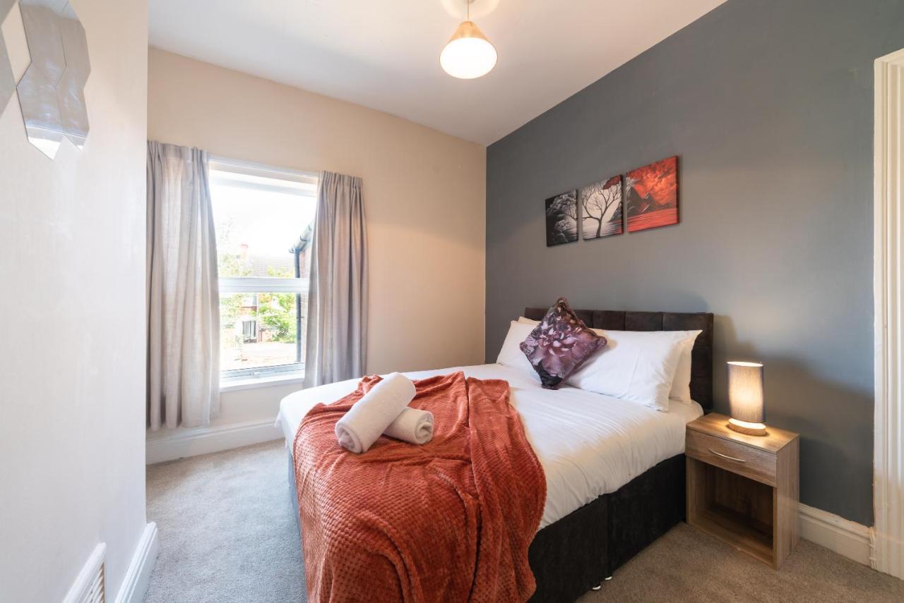 3 Bedroom-5 Beds Newland Ave King'S Palace Leisure-Contractor-Heart Of Hull Amenities Kingston upon Hull Buitenkant foto