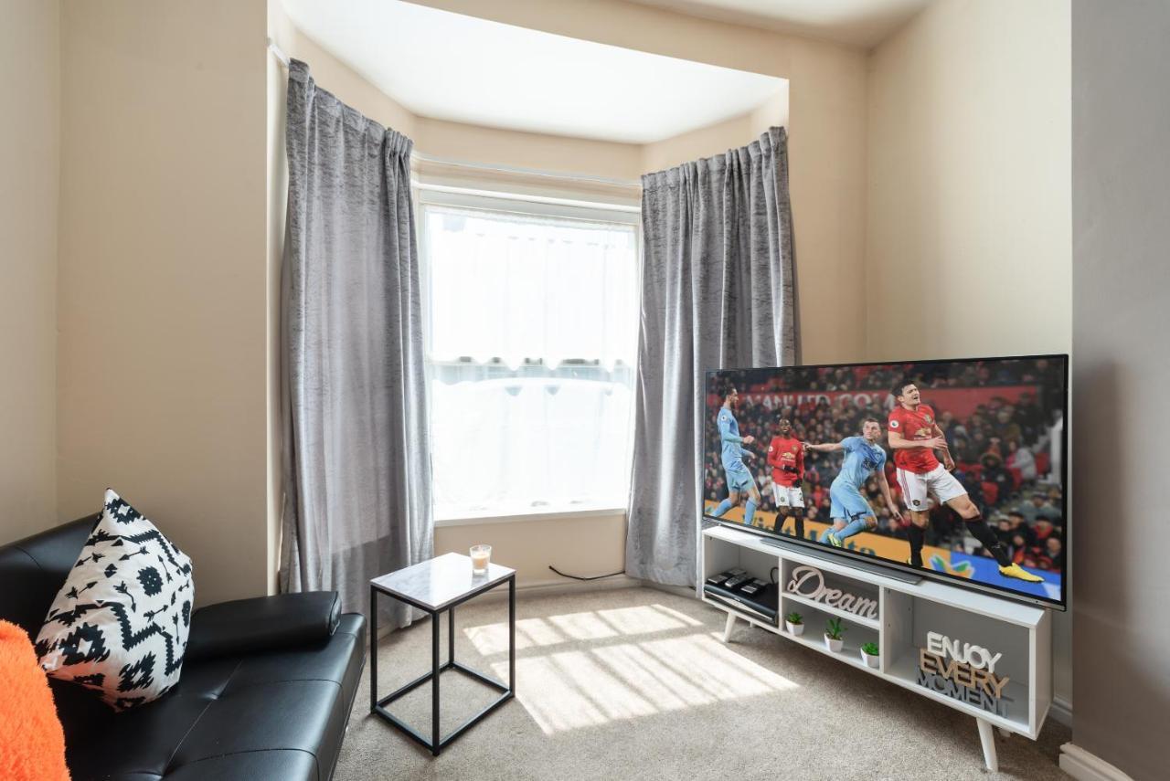 3 Bedroom-5 Beds Newland Ave King'S Palace Leisure-Contractor-Heart Of Hull Amenities Kingston upon Hull Buitenkant foto