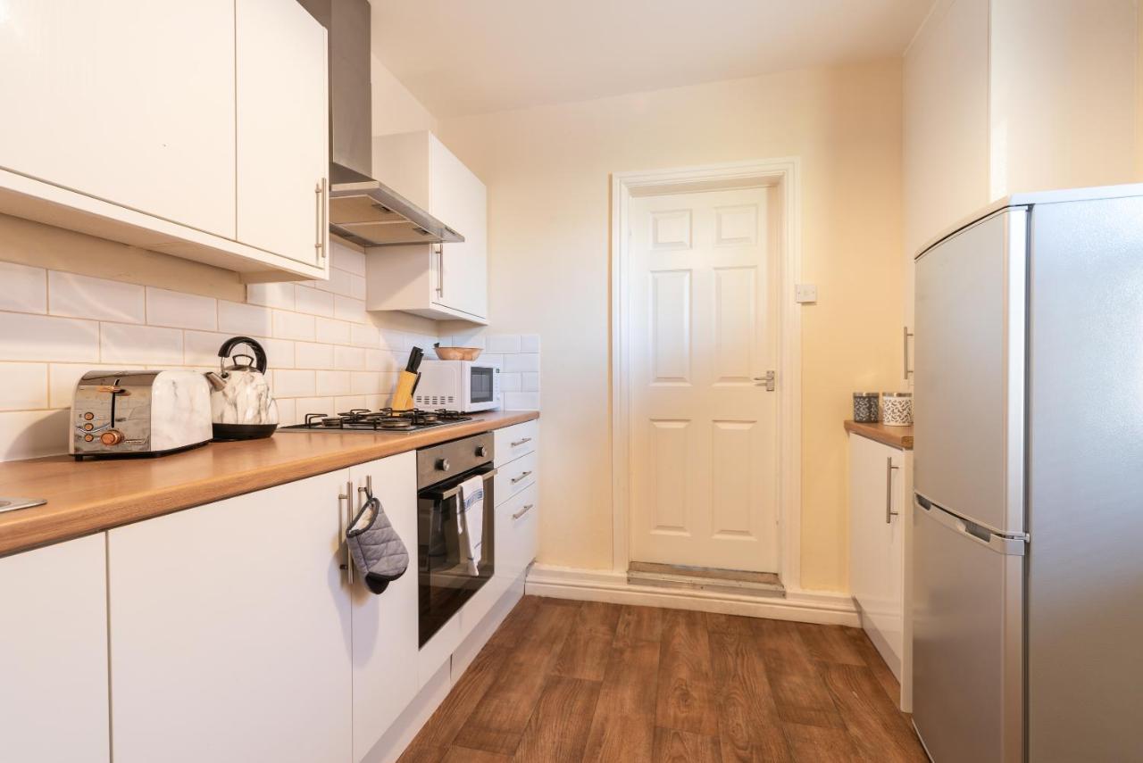 3 Bedroom-5 Beds Newland Ave King'S Palace Leisure-Contractor-Heart Of Hull Amenities Kingston upon Hull Buitenkant foto