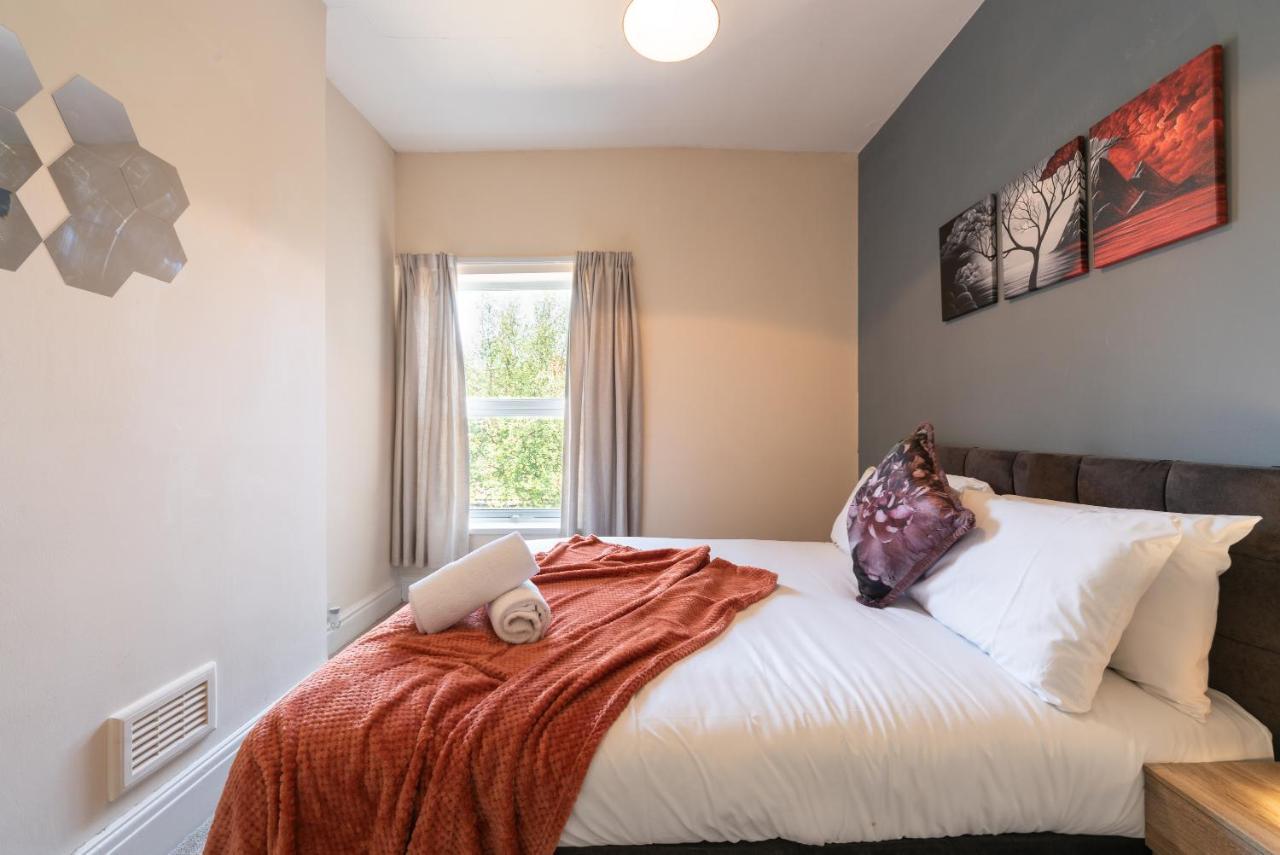 3 Bedroom-5 Beds Newland Ave King'S Palace Leisure-Contractor-Heart Of Hull Amenities Kingston upon Hull Buitenkant foto