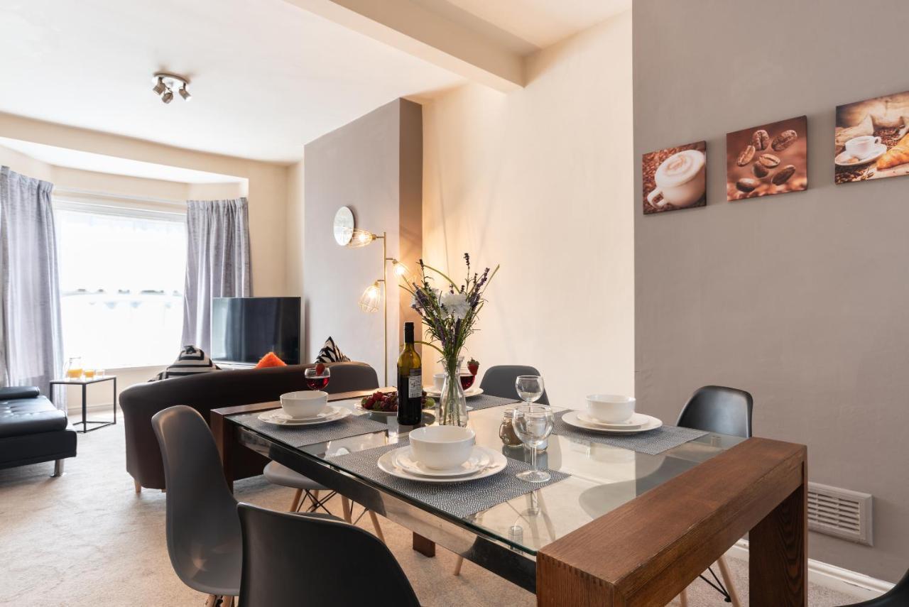 3 Bedroom-5 Beds Newland Ave King'S Palace Leisure-Contractor-Heart Of Hull Amenities Kingston upon Hull Buitenkant foto